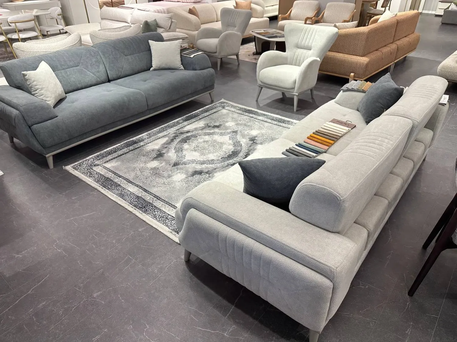 photo_29_2026-03-04_12-48-22_1500_1125 Valencia Koltuk takımı